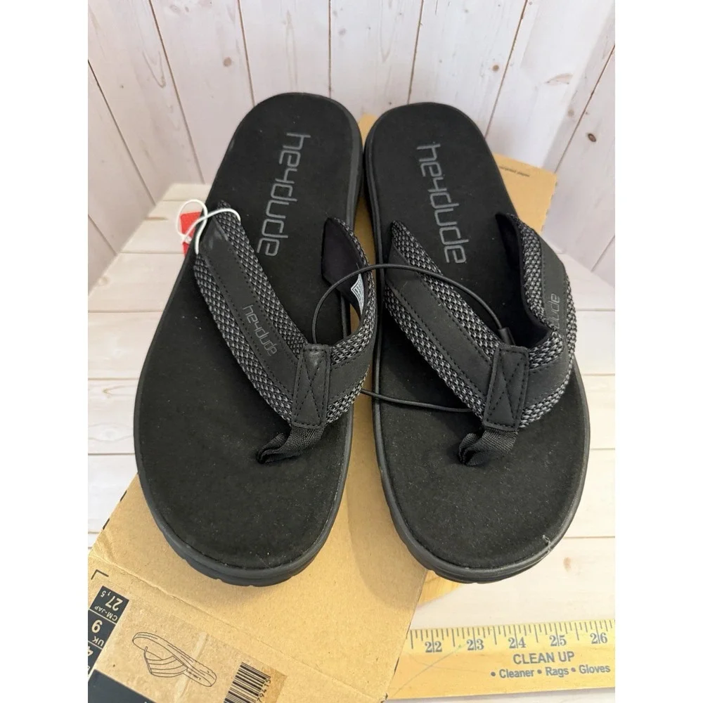 HEY DUDE SAMI Sox Black Men 10 Flip Flop Sandals Black New